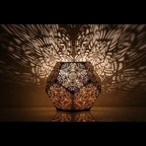 Gold COZO Dodecahedron table lamp